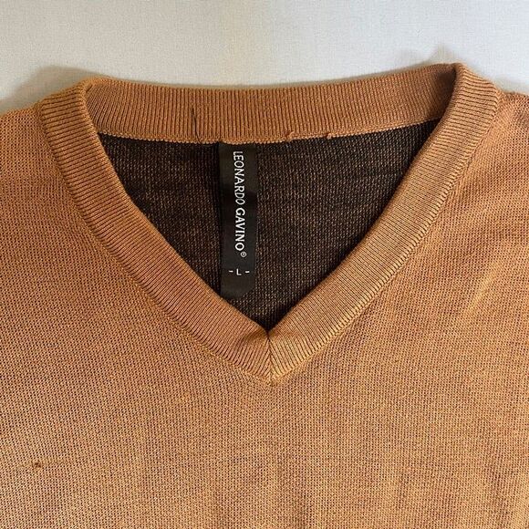 Leonardo Gavino Size Large Brown Sweater - Stylish and Comfortable - Picture 4 of 5